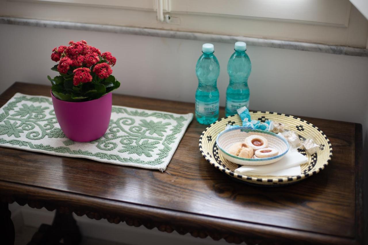 B&B Angioy 18 Κάλιαρι Εξωτερικό φωτογραφία